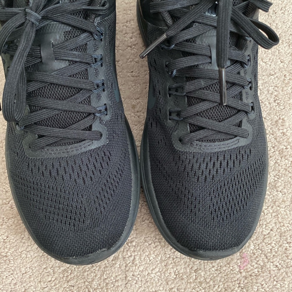 Custom Swarovski Crystal Nike Free Rn 6.5 - Picture 4 of 7